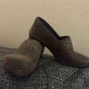 Dansko clog style shoe NWOT